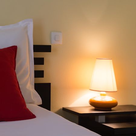 Hotel The Originals Pic Epeiche 蒙巴宗 外观 照片